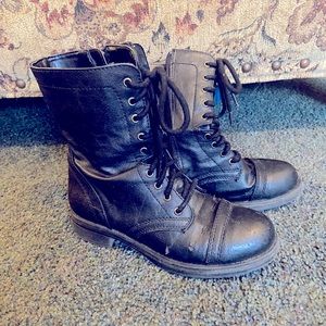 poshmark combat boots